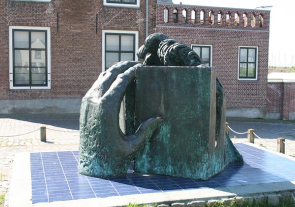 Monument Houen Jongens