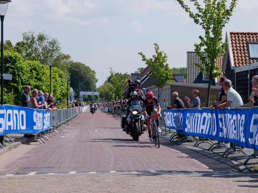 Met de motorbegeleiding