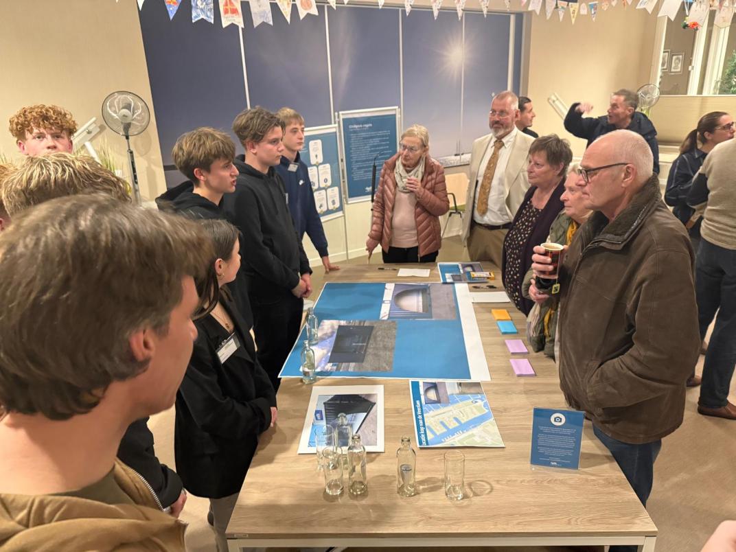 Inloopavond jongerencontainer